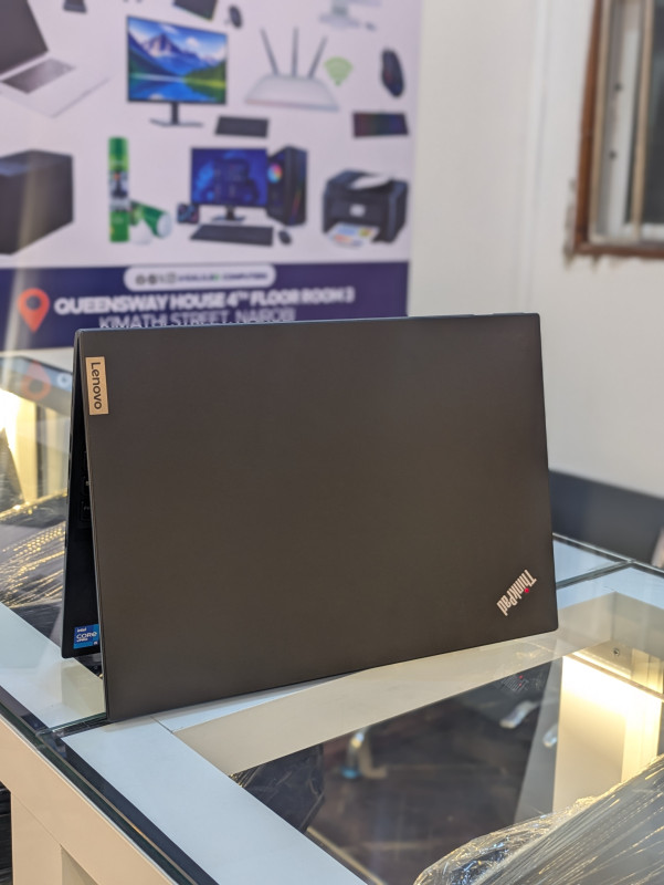 Lenovo Thinkpad L15 Corei5/11th gen/8gb ram/256gb ssd